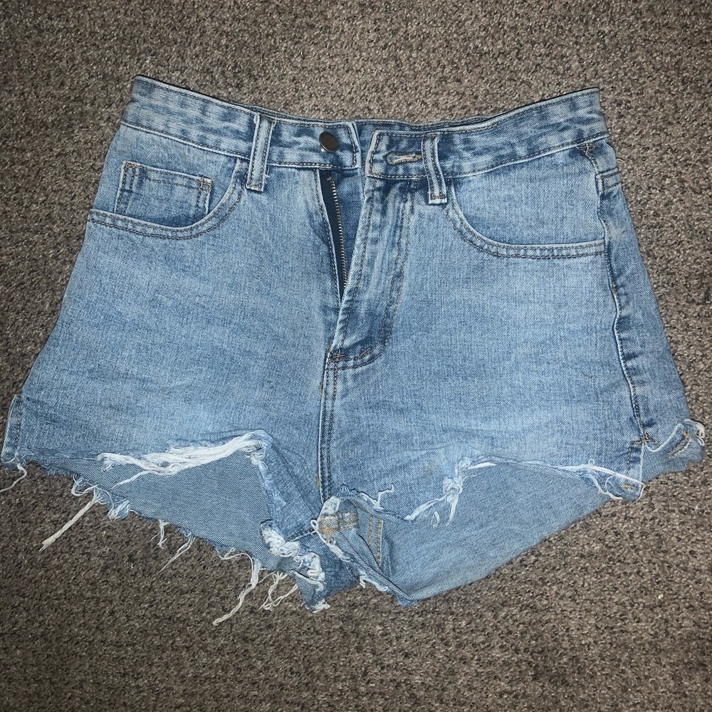 Loose fitted mom shorts